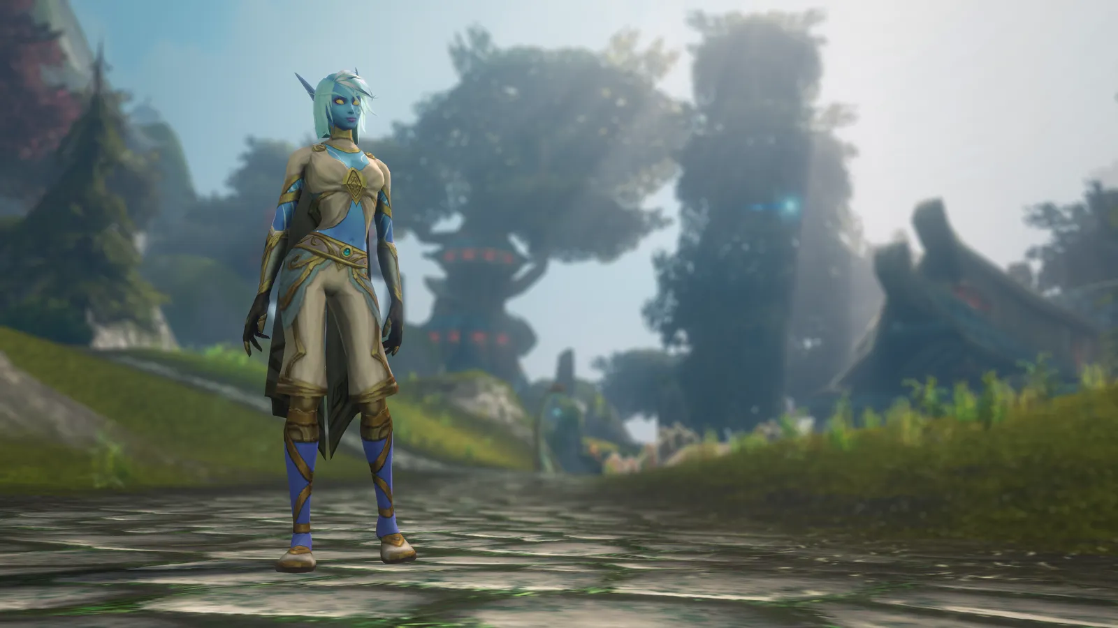 World of Warcraft: Forever: a Skyborne character in a forest landscape